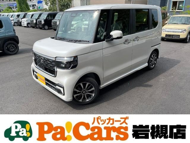 Honda N-BOX CUSTOM 2025 — фото автомобиля 1