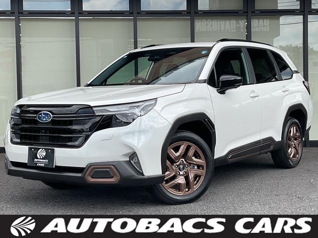 Subaru FORESTER 2025 — фото автомобиля 1