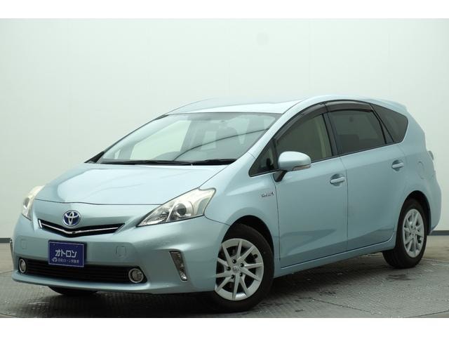 Toyota PRIUS ALPHA 2011 — фото автомобиля 1