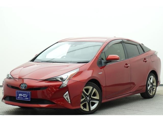 Toyota PRIUS 2016 — фото автомобиля 1