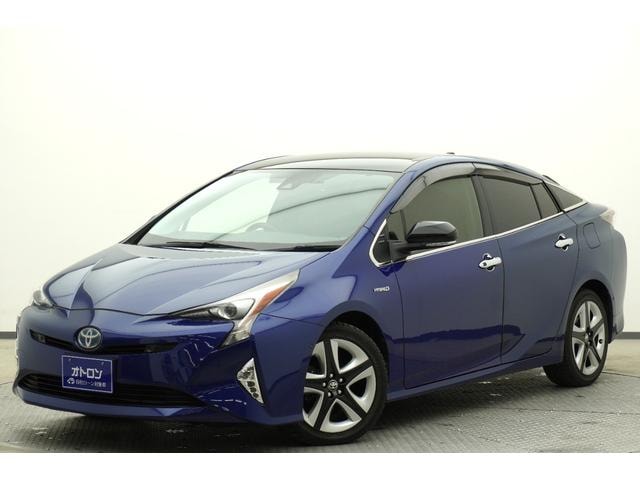 Toyota PRIUS 2018 — фото автомобиля 1