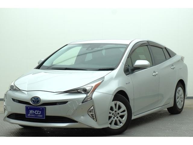 Toyota PRIUS 2017 — фото автомобиля 1