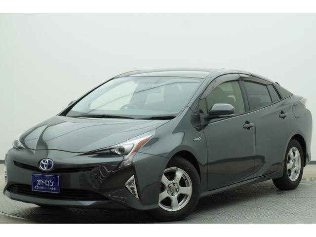 Toyota PRIUS 2016 — фото автомобиля 1