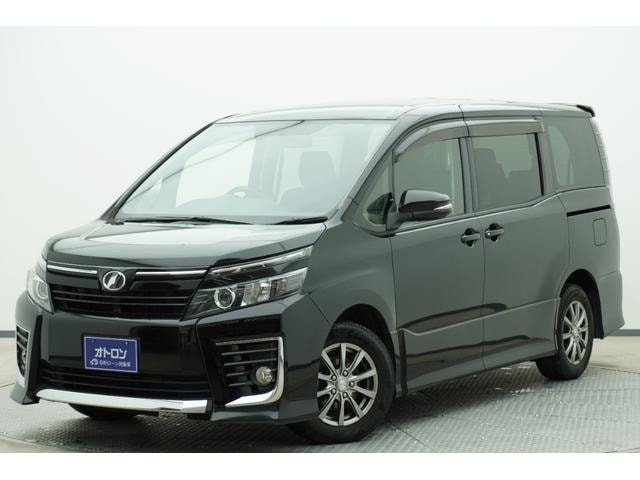 Toyota VOXY 2014 — фото автомобиля