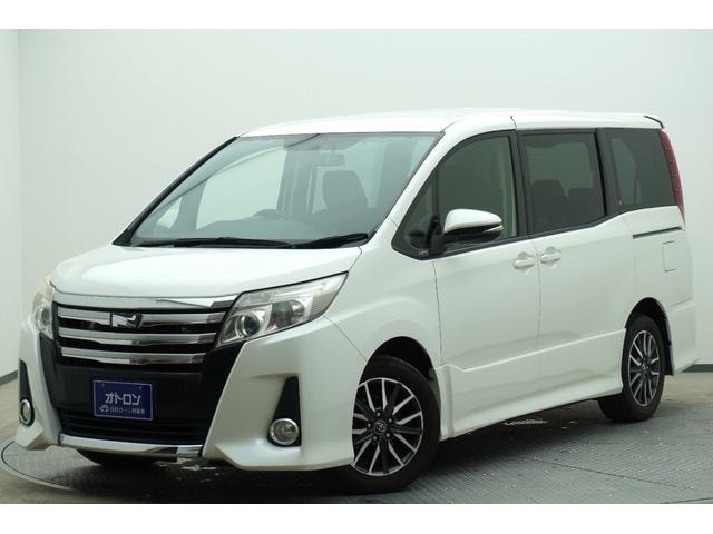 Toyota NOAH 2014 — фото автомобиля 1