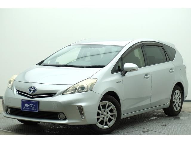 Toyota PRIUS ALPHA 2013 — фото автомобиля