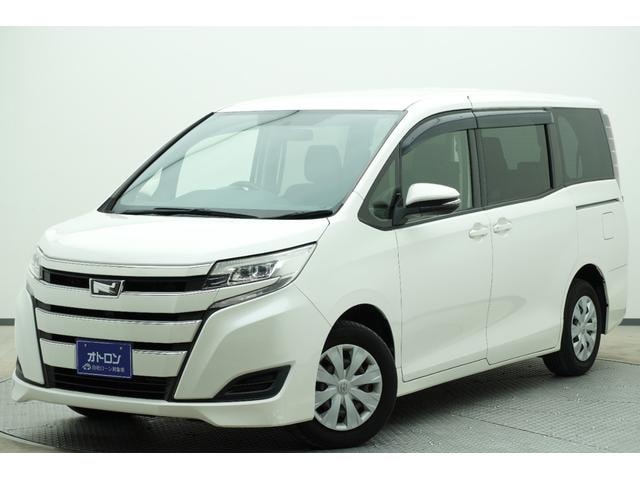 Toyota NOAH 2017 — фото автомобиля 1