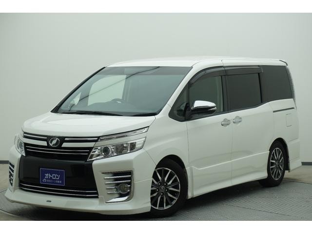 Toyota VOXY 2015 — фото автомобиля 1