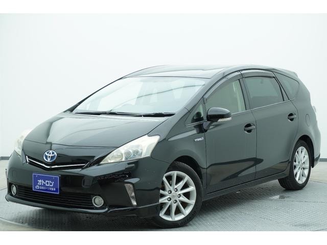 Toyota PRIUS ALPHA 2012 — фото автомобиля