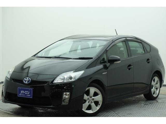 Toyota PRIUS 2011 — фото автомобиля