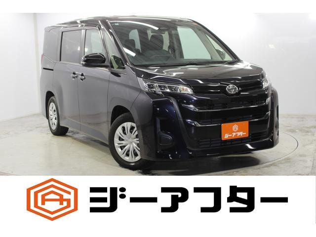 Toyota NOAH 2022 — фото автомобиля 1