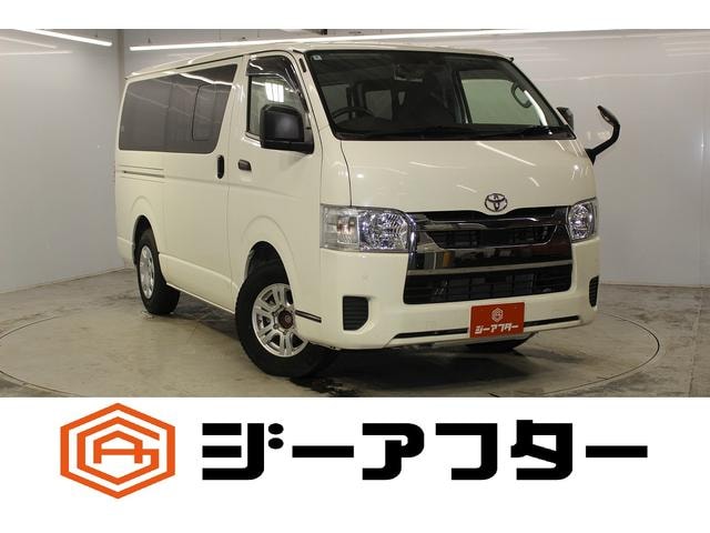 Toyota HIACE VAN 2025 — фото автомобиля 1