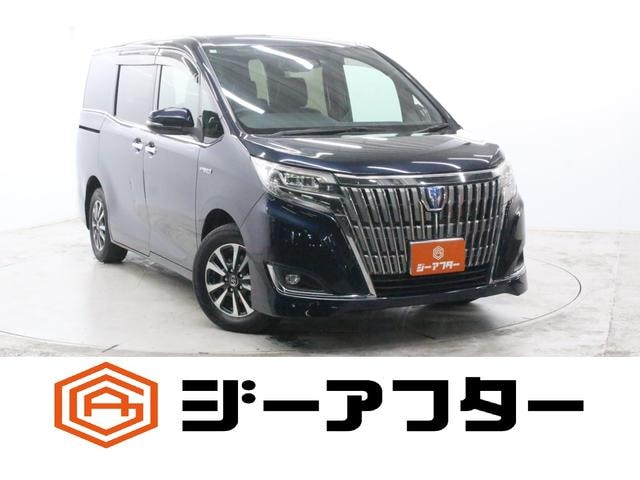 Toyota ESQUIRE 2017 — фото автомобиля 1