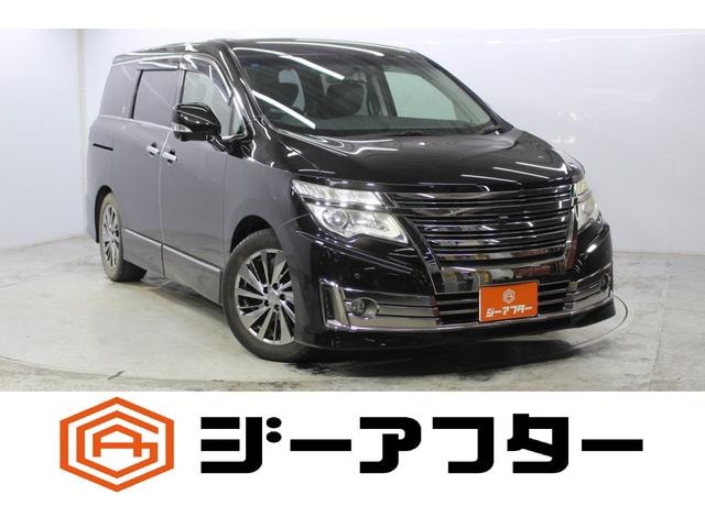 Nissan ELGRAND 2014 — фото автомобиля
