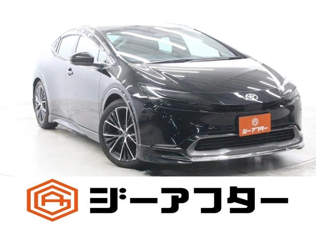 Toyota PRIUS 2024 — фото автомобиля 1