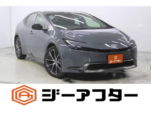 Toyota PRIUS 2023 — фото автомобиля 1