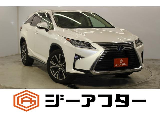 Lexus RX 2018 — фото автомобиля 1