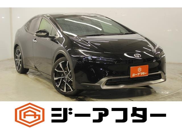 Toyota PRIUS 2025 — фото автомобиля 1