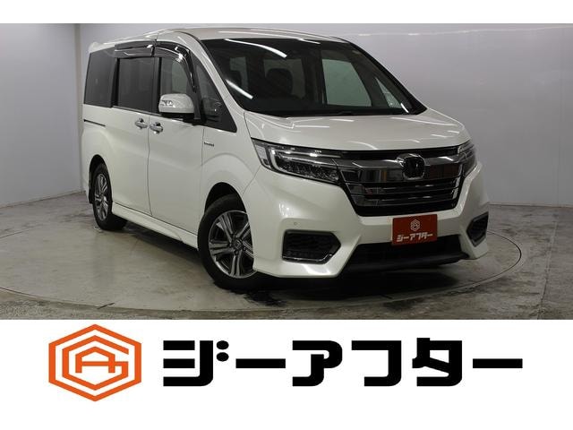 Honda STEPWAGON SPADA 2017 — фото автомобиля 1
