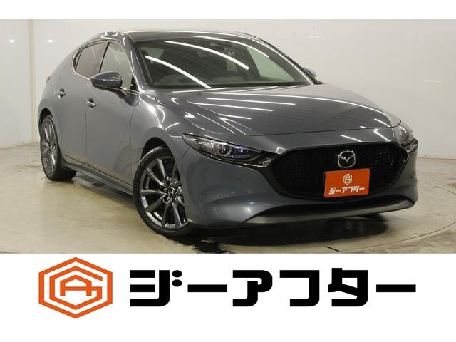 Mazda 3 FASTBACK 2019 — фото автомобиля