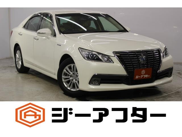 Toyota CROWN HYBRID 2014 — фото автомобиля