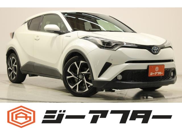 Toyota C-HR 2017 — фото автомобиля