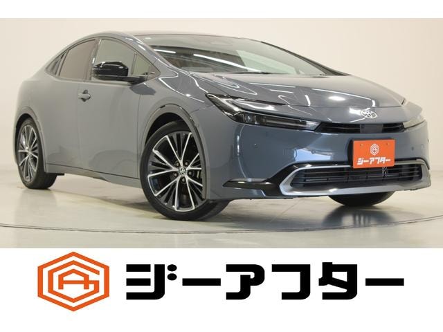 Toyota PRIUS 2023 — фото автомобиля 1