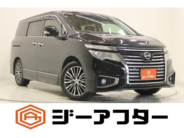 Nissan ELGRAND 2014 — фото автомобиля 1
