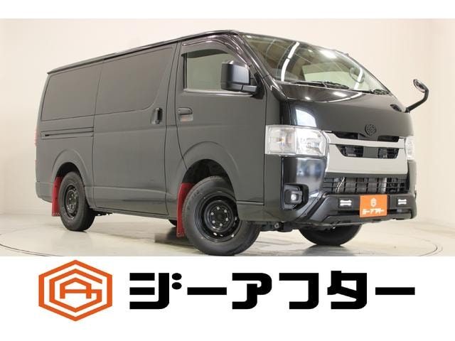 Toyota HIACE VAN 2022 — фото автомобиля 1