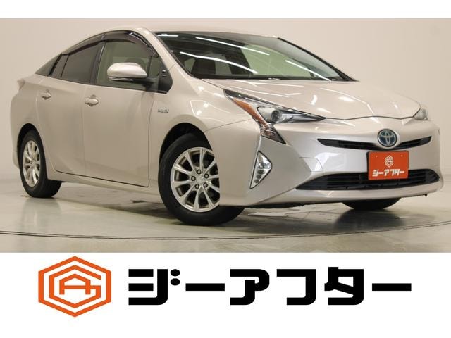Toyota PRIUS 2016 — фото автомобиля 1