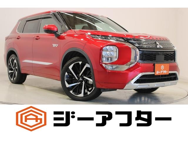 Mitsubishi OUTLANDER PHEV 2022 — фото автомобиля