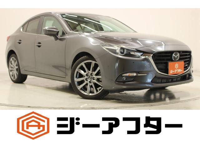 Mazda AXELA 2017 — фото автомобиля 1