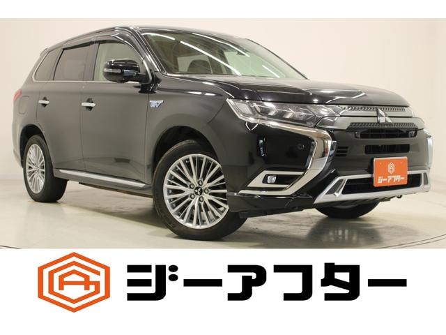 Mitsubishi OUTLANDER PHEV 2019 — фото автомобиля 1