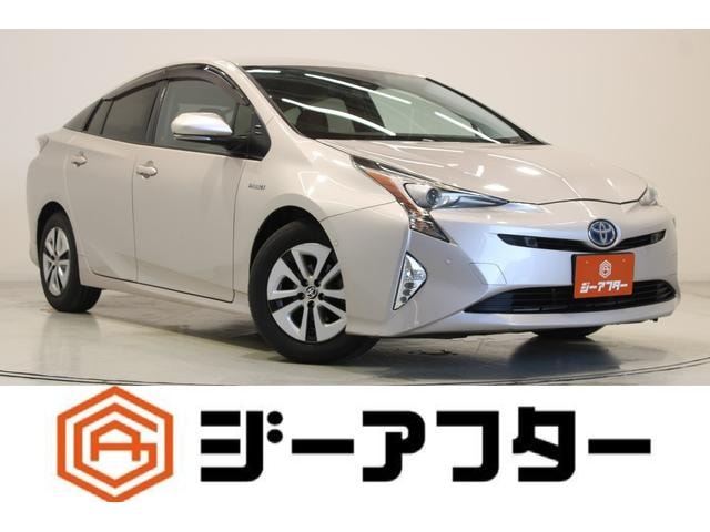 Toyota PRIUS 2016 — фото автомобиля 1