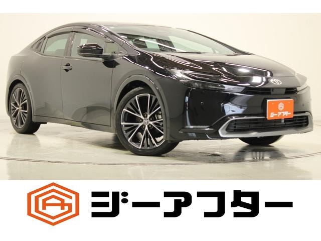 Toyota PRIUS 2024 — фото автомобиля