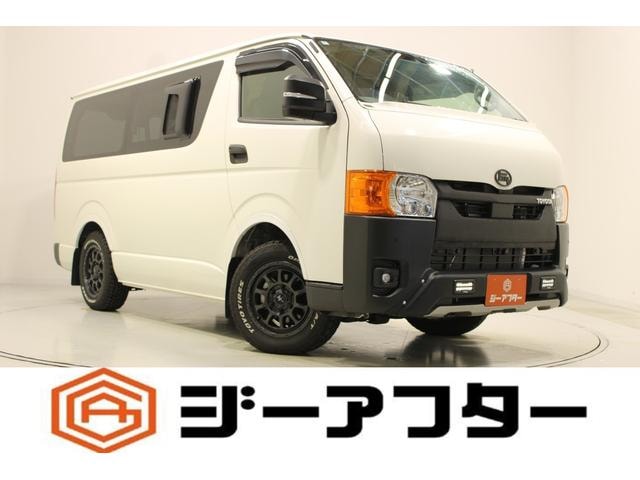 Toyota HIACE VAN 2024 — фото автомобиля