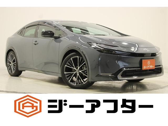 Toyota PRIUS 2024 — фото автомобиля