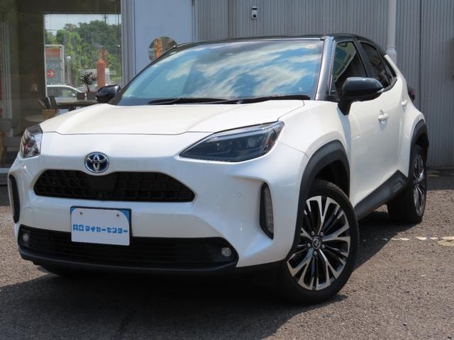 Toyota YARIS CROSS 2022 — фото автомобиля