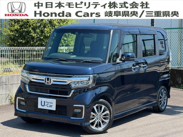 Honda N-BOX CUSTOM 2022 — фото автомобиля 1