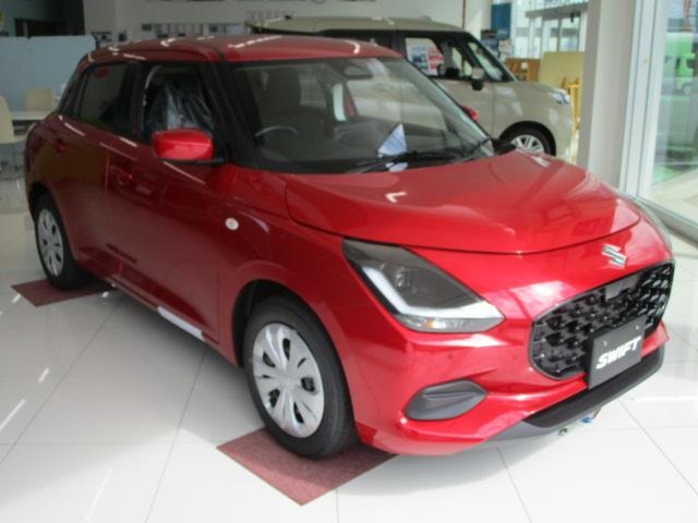 Suzuki SWIFT 2024 — фото автомобиля 1