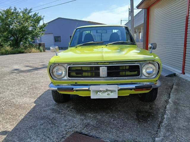 Nissan SUNNY TRUCK 1975 — фото автомобиля