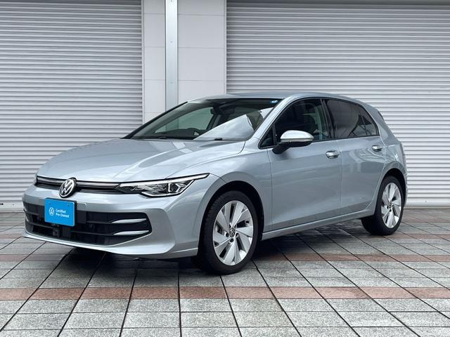 Volkswagen GOLF 2025 — фото автомобиля