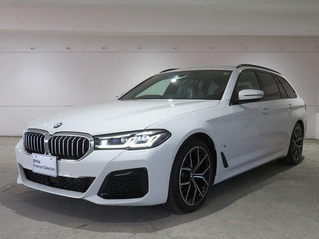 Bmw 5 SERIES 2021 — фото автомобиля