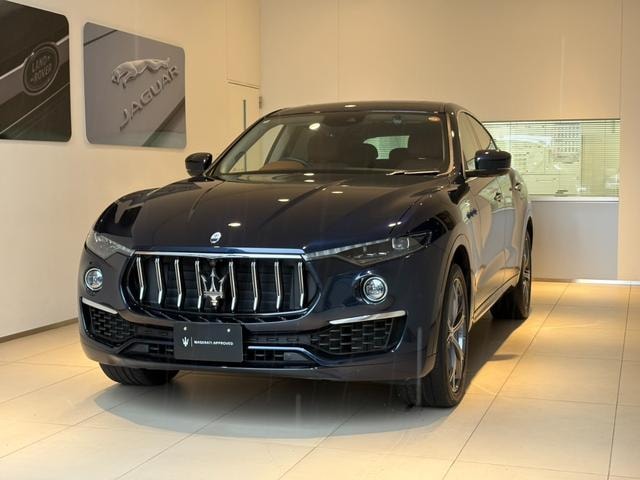 Maserati LEVANTE 2022 — фото автомобиля