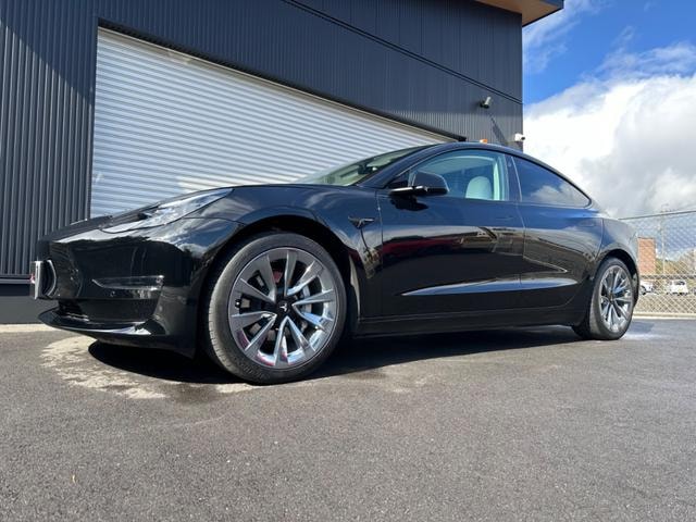 Tesla MODEL 3 2022 — фото автомобиля 1