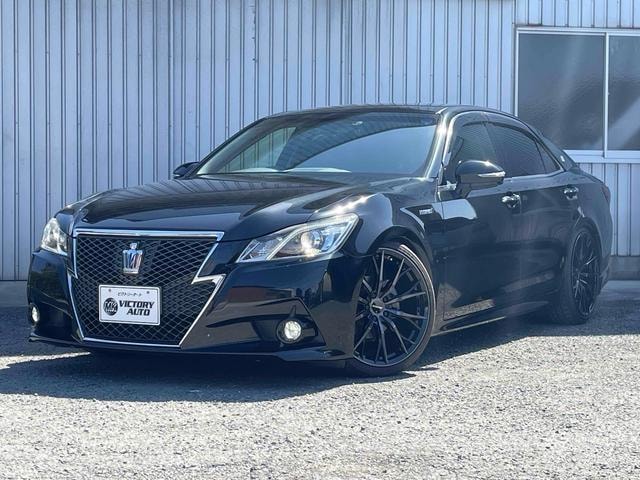 Toyota CROWN HYBRID 2013 — фото автомобиля