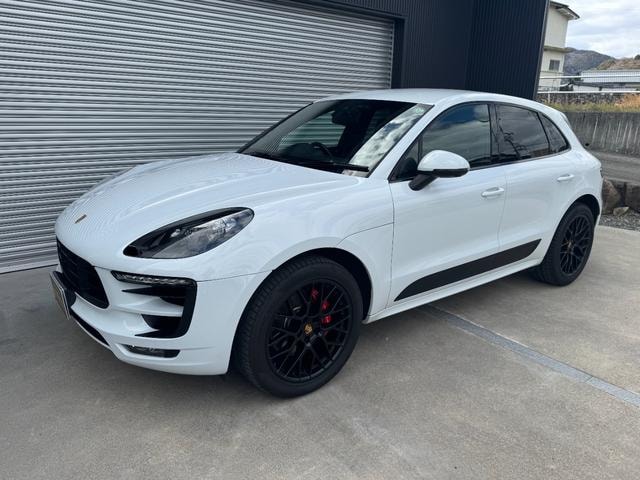 Porsche MACAN 2017 — фото автомобиля 1