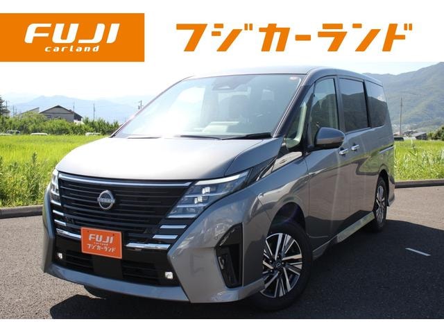 Nissan SERENA 2025 — фото автомобиля 1