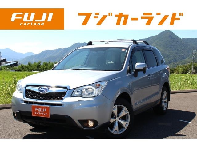 Subaru FORESTER 2015 — фото автомобиля 1