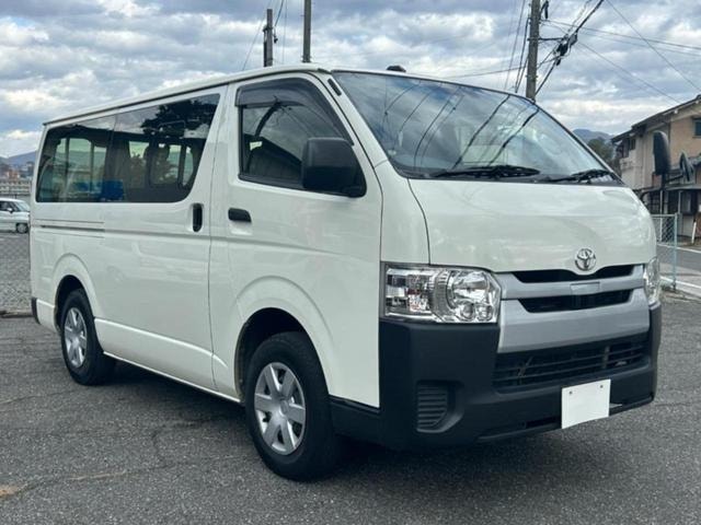 Toyota HIACE VAN 2019 — фото автомобиля 1